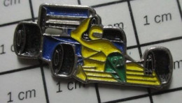 713b Pin's Pins / Beau Et Rare / SPORTS / AUTOMOBILE F1 FORMULE 1 BeNETTON BLEUE JAUNE VERTE - Automovilismo - F1