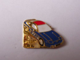 Pin S  AUTOMOBILE NISSAN CONCCESSIONNAIRE ANDRE HUBERT A LAVAL - Autres & Non Classés