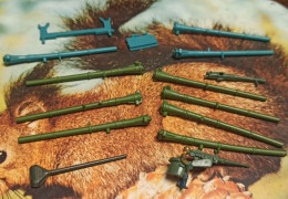 JOUET VINTAGE 1960 - 1980 @ Lot De CANONS De CHARS Et Divers En Plastique Type Atlantic Airfix Ou Revell - Tanks