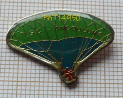 PAT14950 PARACHUTISME SC ANGOULEME PARACHUTSD 4E PARAPENTE Dpt 16 CHARENTE - Parachutting