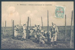 MELILLA Soldados Construyendo Las Alambradas - Melilla