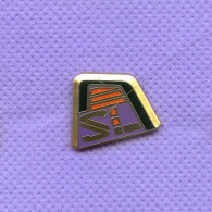 Rare Pins Arthus Bertrand P490 - Arthus Bertrand