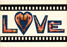Delcampe - CPM NUDE WOMAN LOVE PIN UP NUDES (1437718) - Pin-Ups