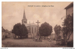 ATHP6-0434-63 - MANZAT - L'église Et La Place - Manzat