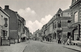 Delcampe - BELGIQUE - Bilzen - Korenstraat - Uitg J Simoens Nulens - Rue Pavée - Animé - Vue Générale - Carte Postale Ancienne - Bilzen