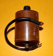 RADIO : BRANCHEMENT PRISE ANTENNE POUR RADIO BC1000 / SCR 300  ,POUR RADIOAMATEUR ,BON ETAT  VOIR PHOTOS . POUR TOUT REN - Radios