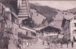 Rossinières VD, La Place Animée, Attelage (3877) - Rossinière
