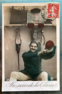 Delcampe - Mâcon - 1909 - Je Suis De La Classe. Circulée 1909. Signée Paul Bourgeois, Depuis La Caserne Puthod, Mâcon. - Kasernen