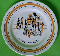 Ancienne ASSIETTE à Dessert CHOISY LE ROI Terre De Fer - N° 12 CADET ROUSSELLE - Diamètre Environ 18 Cm - Vers 1960 - Platos