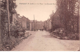 MANZAT - Le Pont - La Grande Rue - Très Bon état - Manzat