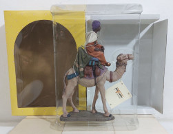 84306 Pastorello Presepe Del Prado - Re Magio Sul Cammello Baldassarre - BOX - Kerstkribben