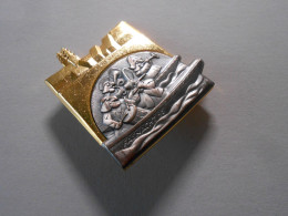 Original Basler Fasnacht Plakette (BLAGGETTE) 1995  Gold - Ll - Carnaval
