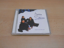 CD Gesigneerd - Signed : Alanna / Eire (s292) - Handtekening / Autographe - Autographs
