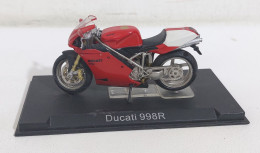 76351 Italeri 1/22 - Ducati 998R - 2002 - Motorcycles