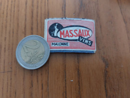 Ancienne Petite étiquette ** Boîte D'allumettes BELGIQUE «MASSAUX VINS - MALONNE» (vin) - Matchbox Labels