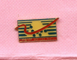 Rare Pins Edf Gdf Pantin Bas Rouge P647 - EDF GDF
