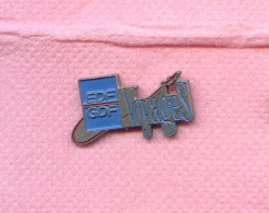 Rare Pins Edf Gdf Voyages P651 - EDF GDF