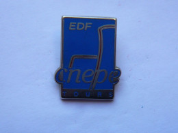 Pins  EDF CNEPE CENTRALE NUCLEAIRE TOURS - EDF GDF