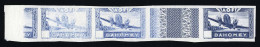 50 - Poste Aérienne. Essai En Bleu Sans Chiffre Dans Le Cartouche. Bande De 3 Avec Interpanneau. TB. - Altri & Non Classificati