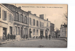 BLANQUEFORT - Place De L'Eglise - Vue Prise De L'Hôtel Des Postes - Très Bon état - Blanquefort