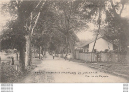 H19- POLYNESIE FRANÇAISE - TAHITI - UNE RUE DE PAPEETE - ETABLISSEMENT FRANCAIS OCEANIE - (ANIMEE - 2 SCANS) - Tahiti