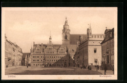 AK Zerbst, Marktplatz Mit Rathaus Und Kirche - Zerbst