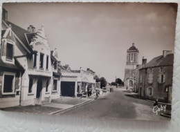 W.50 . MONTMARTIN SUR MER.  LA POSTE ET L'ÉGLISE - Montmartin Sur Mer