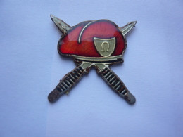 Pin S ARMEE MILITAIRE  BERET ROUGE - Army