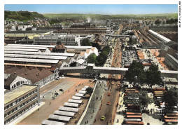 BS-BFP1-0245-25 - SOCHAUX - L'avenue Du Général Leclerc Et Les Usines Peugeot - Sochaux