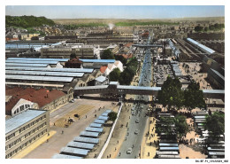 BS-BFP1-0242-25 - SOCHAUX - L'avenue Du Général Leclerc Et Les Usines Peugeot - Sochaux