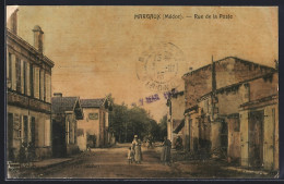 CPA Margaux, Rue De La Poste Avec Des Passants Et Bâtiments Historiques - Margaux