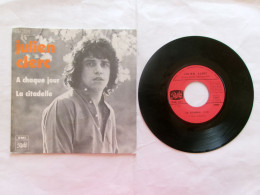 EP 45 T JULIEN CLERC  NIAGARA  CHEZ  PATHE 11967 - Disco & Pop