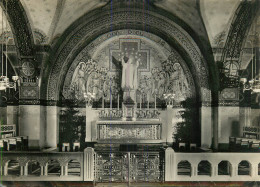 BASILIQUE DE LISIEUX LA CRYPTE LE CHŒUR - Heilige Stätte