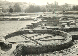 FOUILLES DES FONTAINES SALEES THERMES GALLO ROMAINS - Monuments