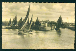 Delcampe - 0257 FANO - IL PORTO ANIMATA - 1930 CIRCA - PESARO URBINO - Fano