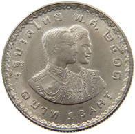 THAILAND 1 BAHT 2513 #s154 0343 - Tailandia