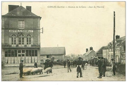 72.CONLIE.n°24.AVENUE DE LA GARE.JOUR DE MARCHE.HOTEL DE L'OUEST.TACHE - Conlie