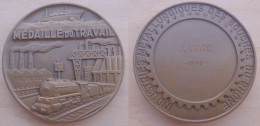 DA-018 Médaille Bronze Signée Bérard Industries Métallurgiques Des B. Du Rh (1949 ) Poids=96,60g,d=57mm - Autres & Non Classés