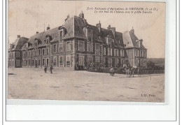 GRIGNON - Ecole Nationale D'Agriculture - Le Côté Sud Du Château Avec La Petite Tourelle - Très Bon état - Grignon