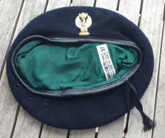 Basco Blu Vintage P.S. Del 1991 Originale Taglia 57 Etichettato Eccellente Stato - Police