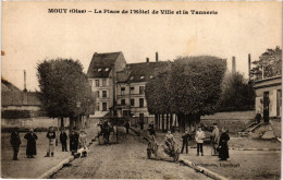 CPA MOUY - La Place De L'Hotel De Ville Et La Tannerie (259521) - Mouy
