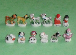 TC16 / Fève / Série De Fèves Complète : Les 102 Dalmatiens 2002 , Dalmatien - Disney