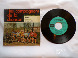 EP 45 T LES COMPAGNONS DE LA CHANSON  LA MARCHE DES ANGES CHEZ COLUMBIA ESRF 1329 AVEC LANGUETTE ATTACHEE - Disco & Pop