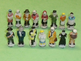 T13 / Fèves / Fève / Personnages : Les Villageois 1998 ( Petit Socle ) - Characters
