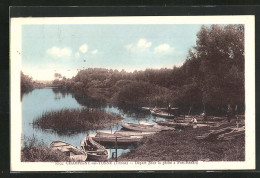 CPA Champigny-sur-Yonne, Depart Pour La Peche à Port-Renard - Champigny