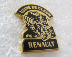 PIN'S       RENAULT  MOTEUR  F 16 I E  USINE DE CLEON  Zamak  PICHARD - Renault