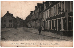 E.S..2335. Marquise --Un Coin De La Grand'Place - Marquise