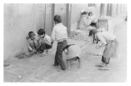 NEPAL KATMANDOU Enfants De TEKU Année 1984 Katmandhu Katmandu KATHMANDU N° 43 \MR8073 - Nepal