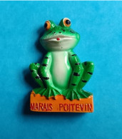 Magnet En Relief - Aimant De Frigo Ou De Tableau - Marais Poitevin - Une Grenouille - Tourism