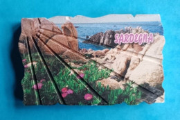 Magnet En Relief - La Sardaigne - Sardegna - Stintino - Italie - Île - Mer - Tourism